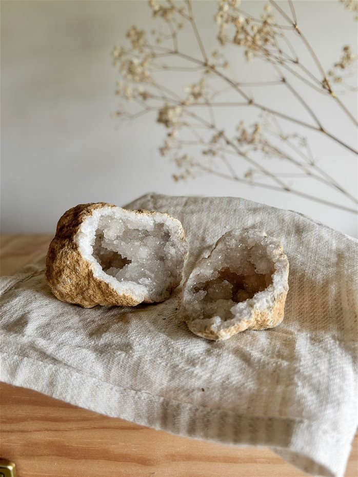 geode di Calcite Bianca